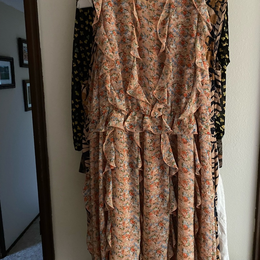 Elegant Floral Ruffle Dress